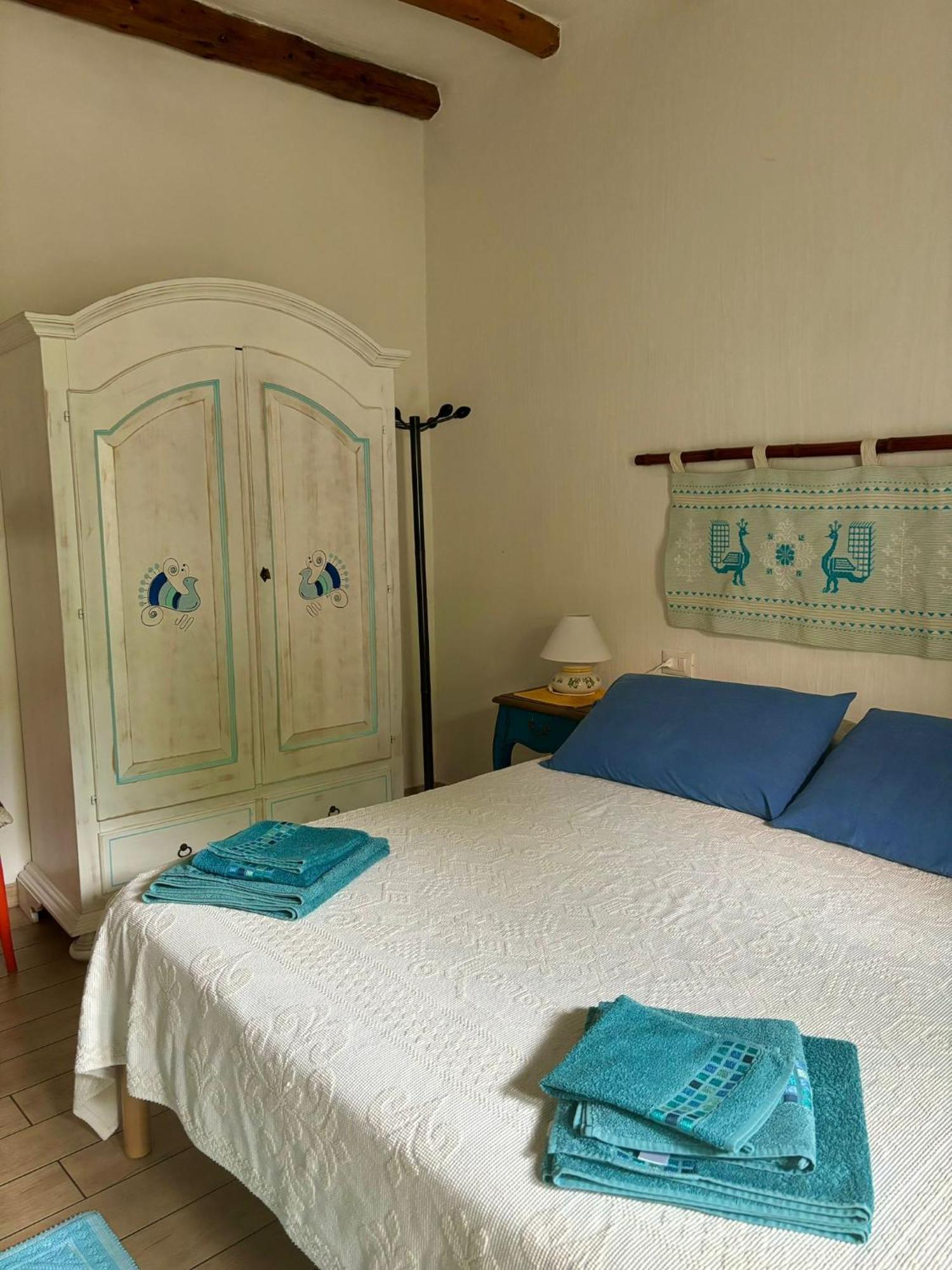B&B Pascal House Nuoro_Iun E5016 Nuoro  Bagian luar foto