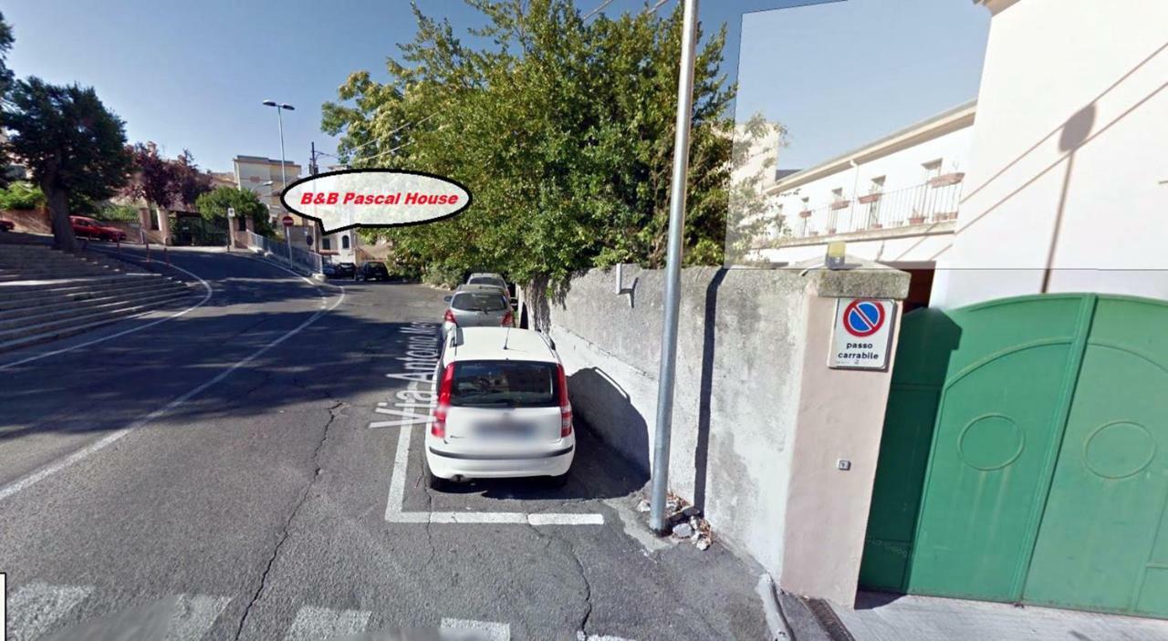 B&B Pascal House Nuoro_Iun E5016 Nuoro  Bagian luar foto