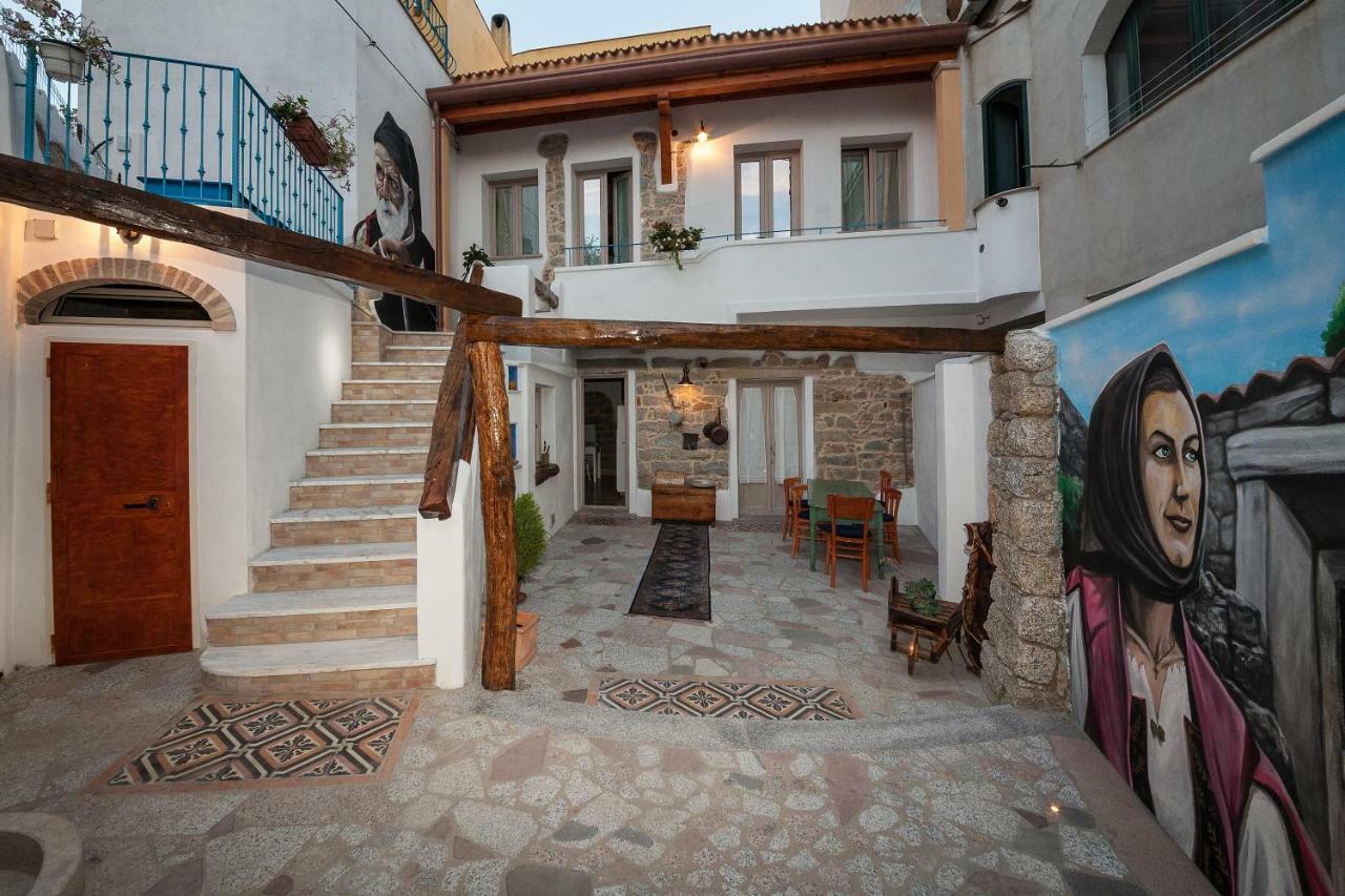 B&B Pascal House Nuoro_Iun E5016 Nuoro  Bagian luar foto