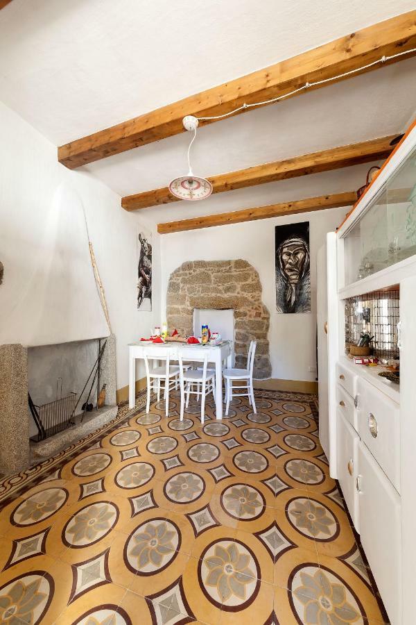 B&B Pascal House Nuoro_Iun E5016 Nuoro  Bagian luar foto